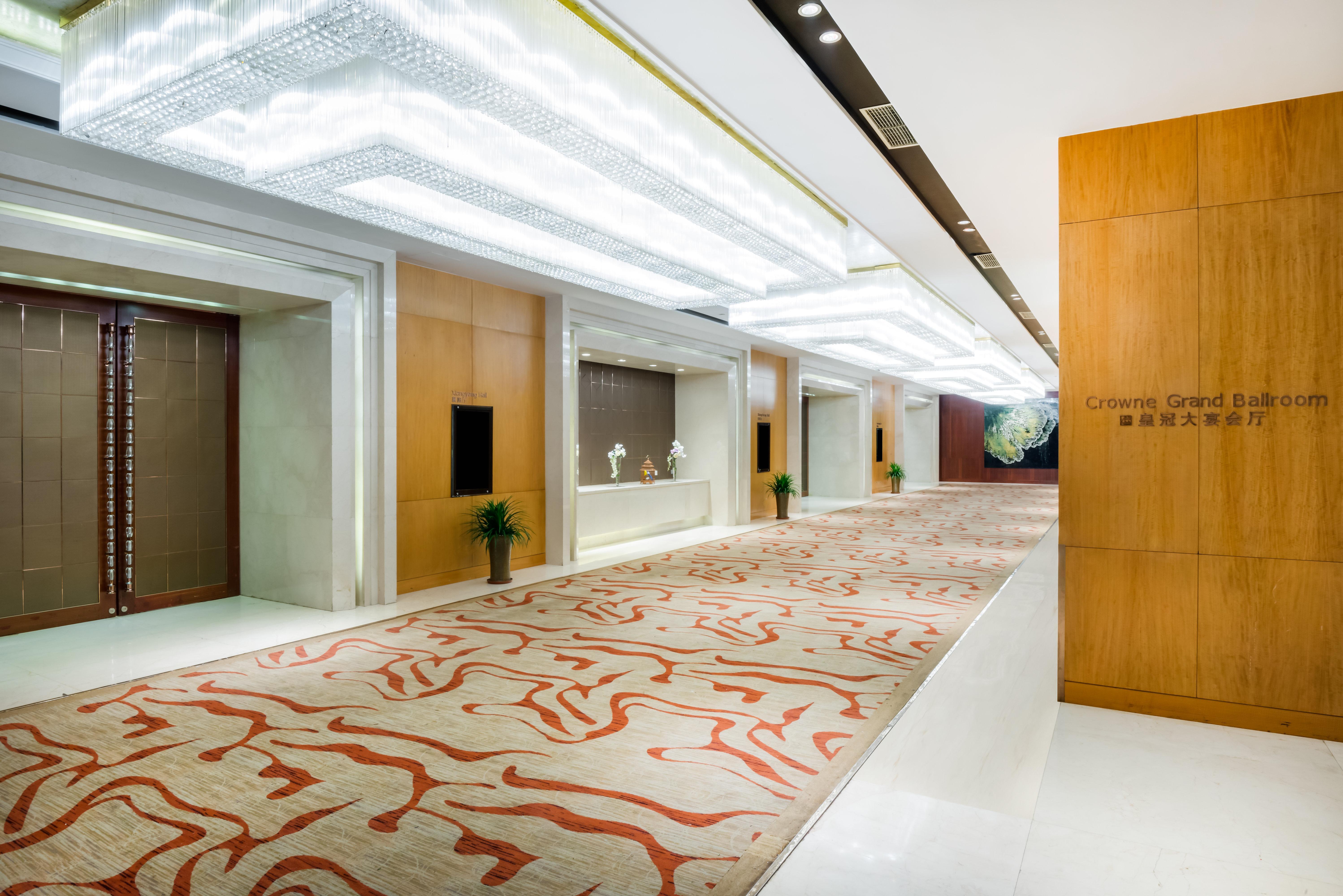 Crowne Plaza Xiangyang By Ihg Hotel Ngoại thất bức ảnh