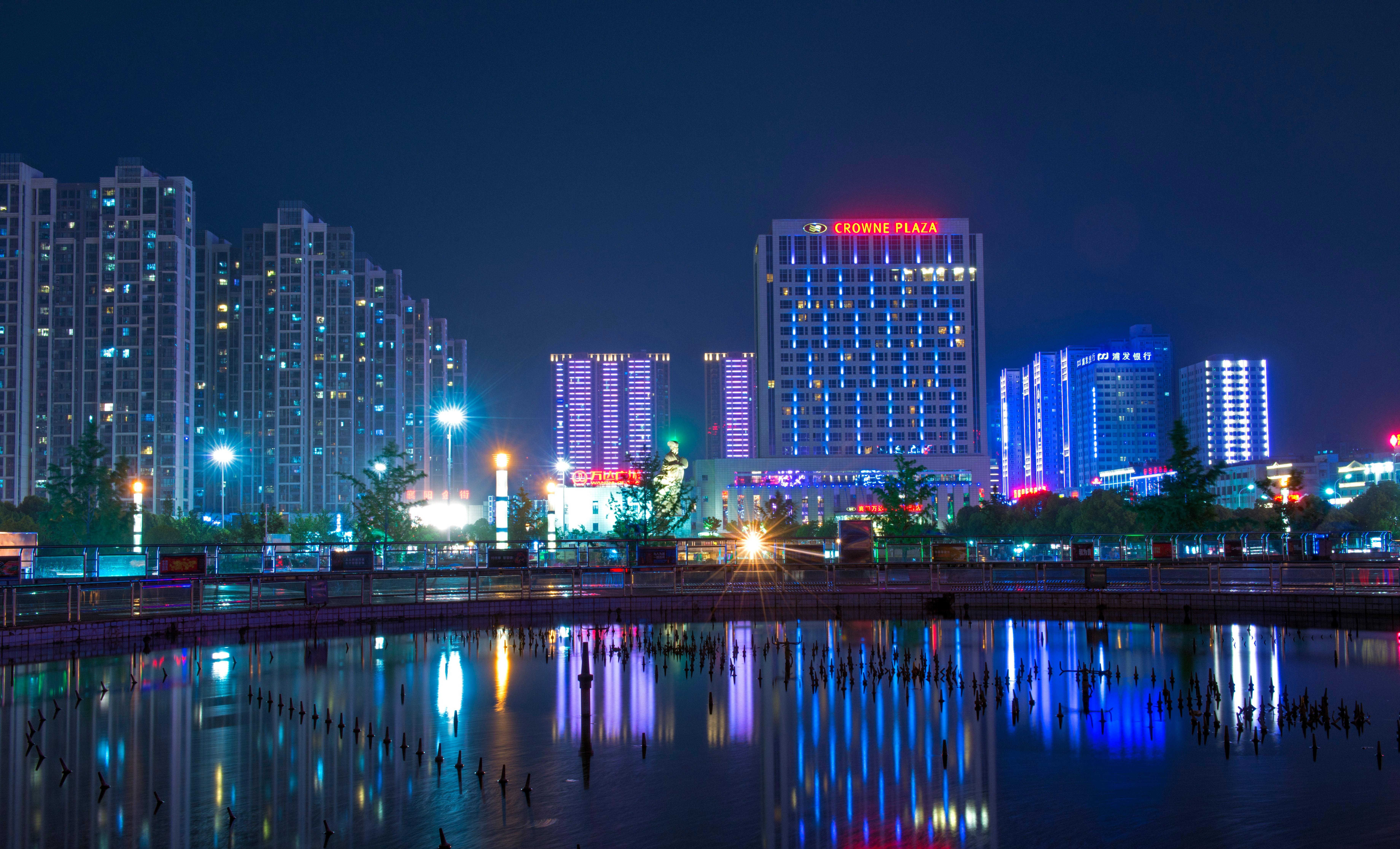 Crowne Plaza Xiangyang By Ihg Hotel Ngoại thất bức ảnh