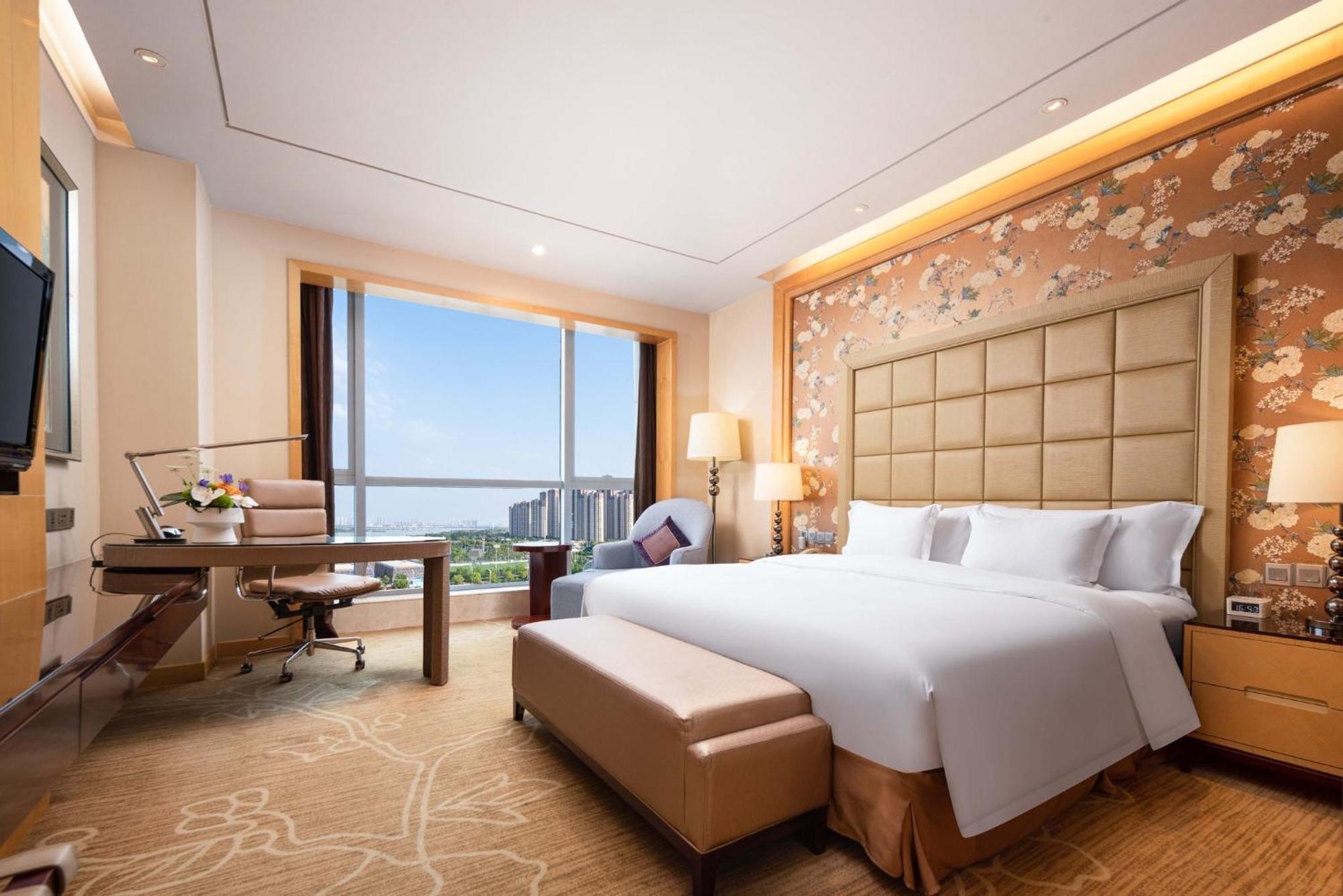 Crowne Plaza Xiangyang By Ihg Hotel Ngoại thất bức ảnh