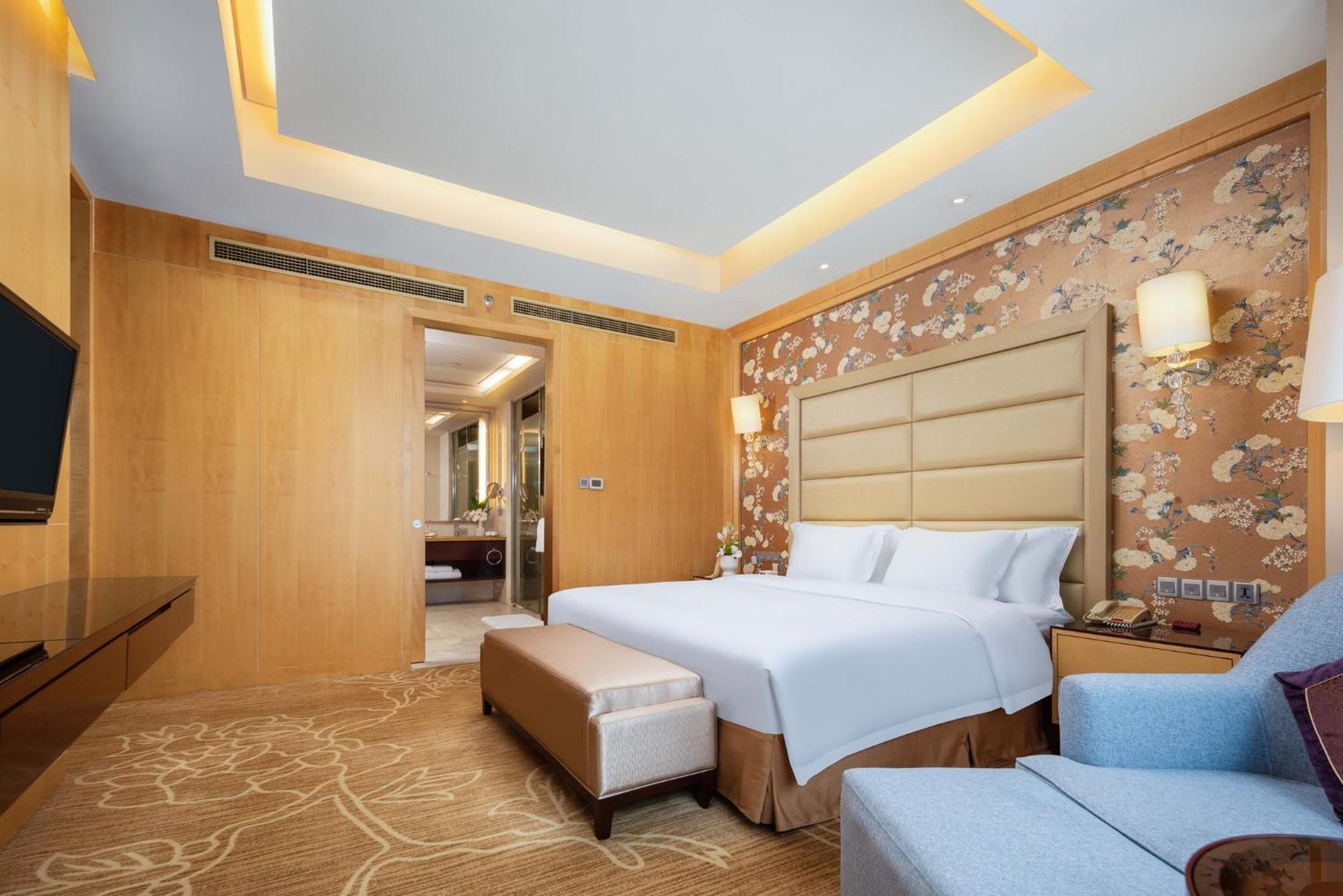 Crowne Plaza Xiangyang By Ihg Hotel Ngoại thất bức ảnh