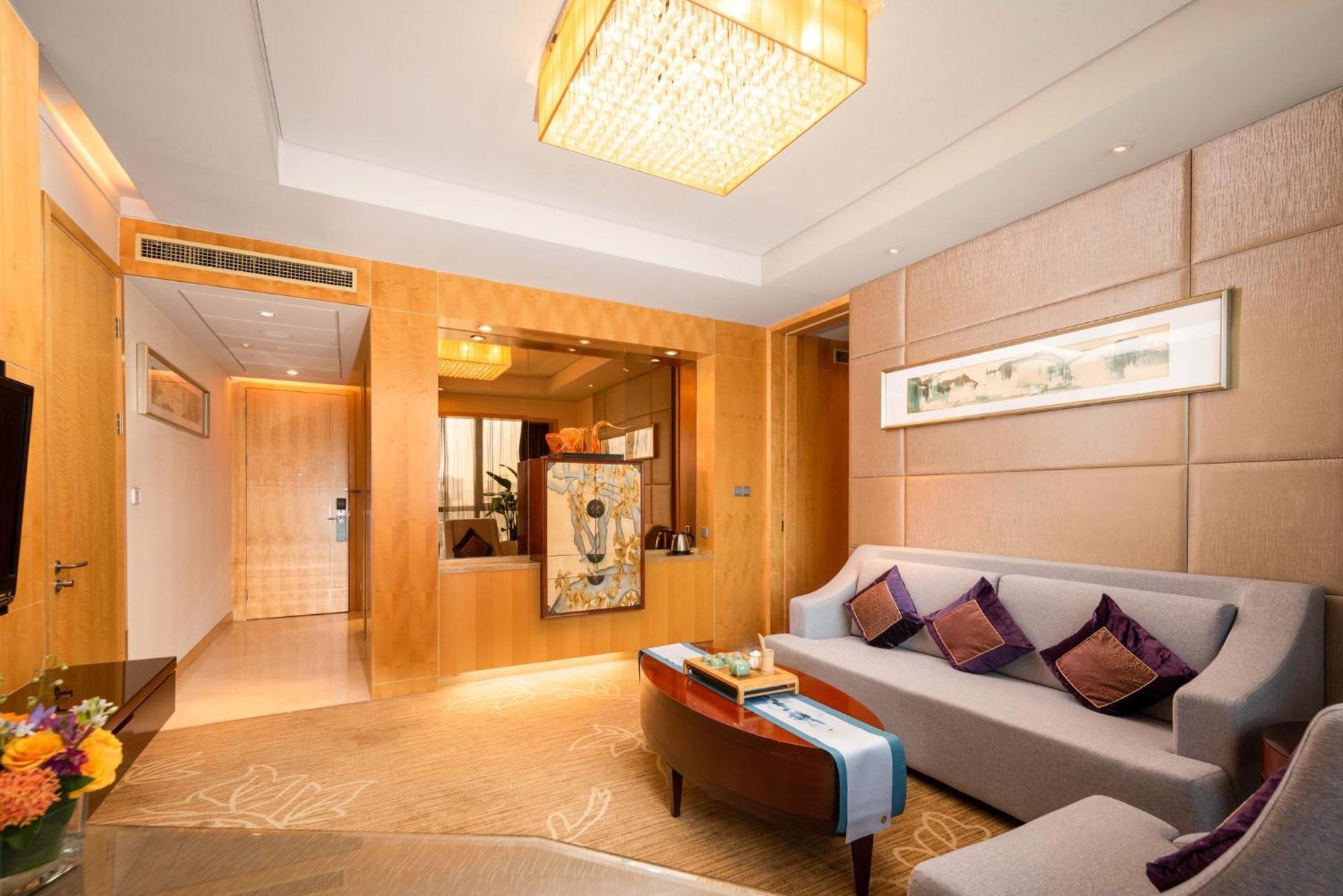 Crowne Plaza Xiangyang By Ihg Hotel Ngoại thất bức ảnh
